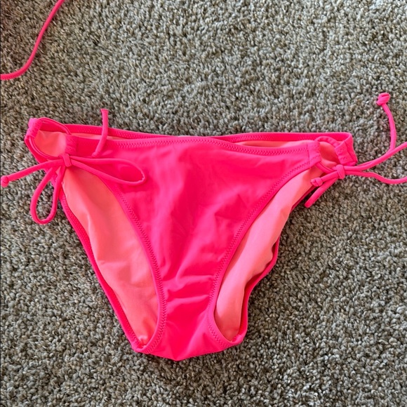 COPY - Vibrant Pink Bikini Set - Picture 5 of 6